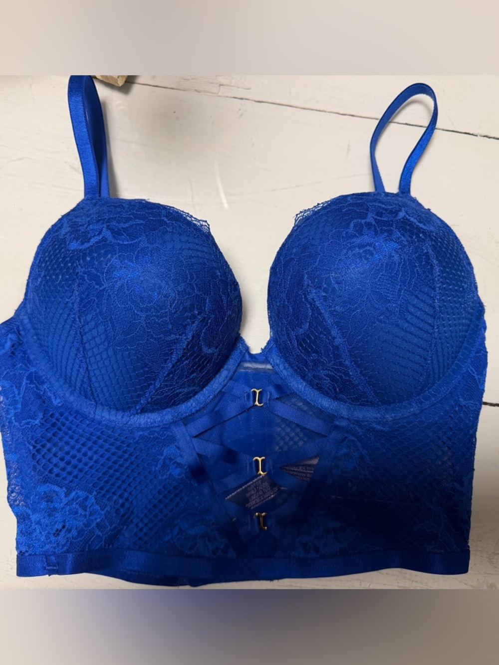 Victoria's Secret Bombshell Royal Blue Lace Long Bra 32C